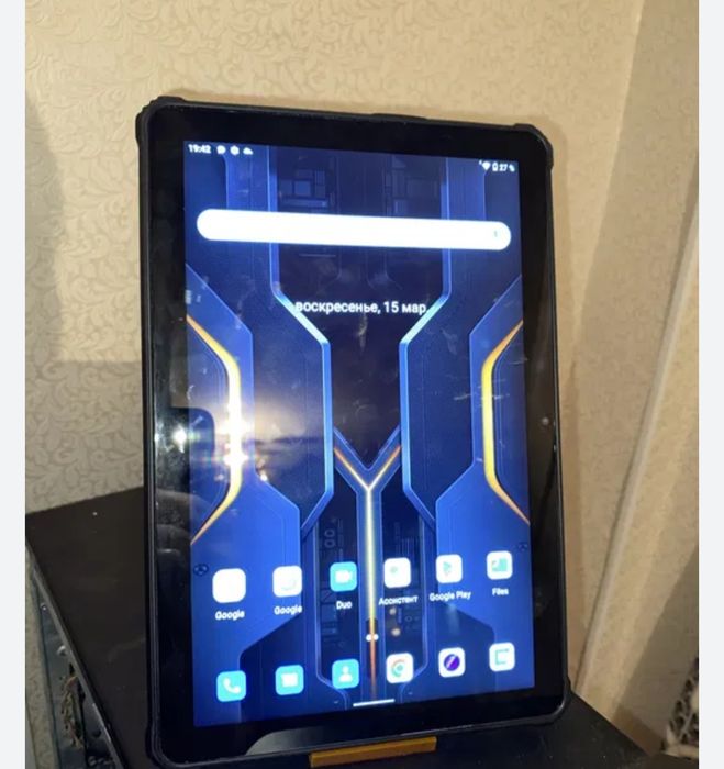 Продам планшет 64 gb