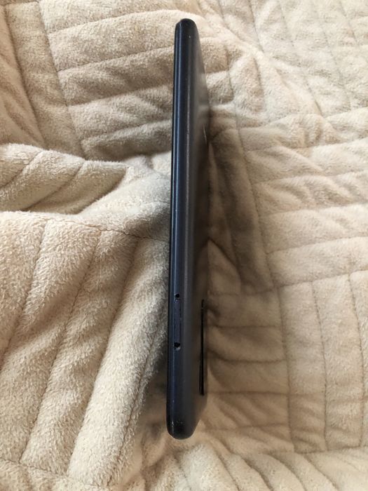 Продам телефон редми 9