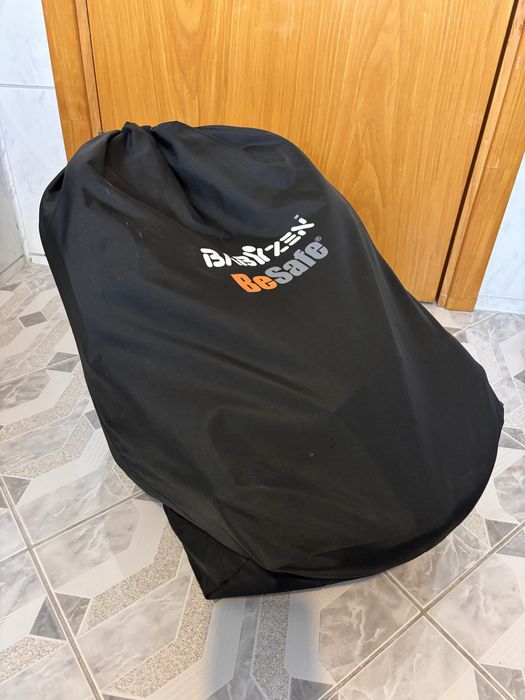 Vând Scoică Babyzen BeSafe ca nouă