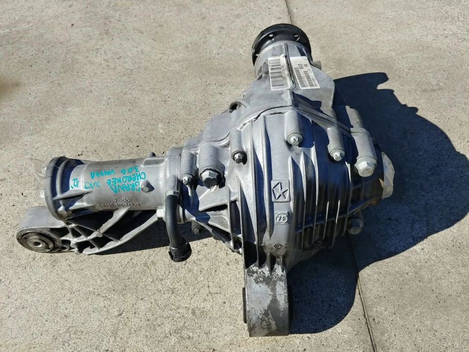 cutie transfer diferential fata 3.0 crd vm44d jeep grand cherokee 4 wk wk2 2012 raport 3,45 p68154503ab