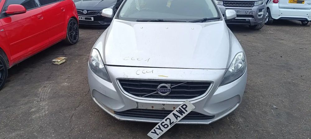 Dezmembrari / Dezmembrez Volvo V40 II [Fabr 2013-2019] 1.6 D4162T cutie viteze manuala cod culoare 42600