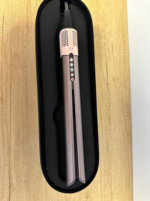 Se vinde Dyson Airstrait