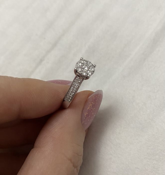 Vand inel de logodnă ,nefolosit, Aur 14k, 48 diamante
