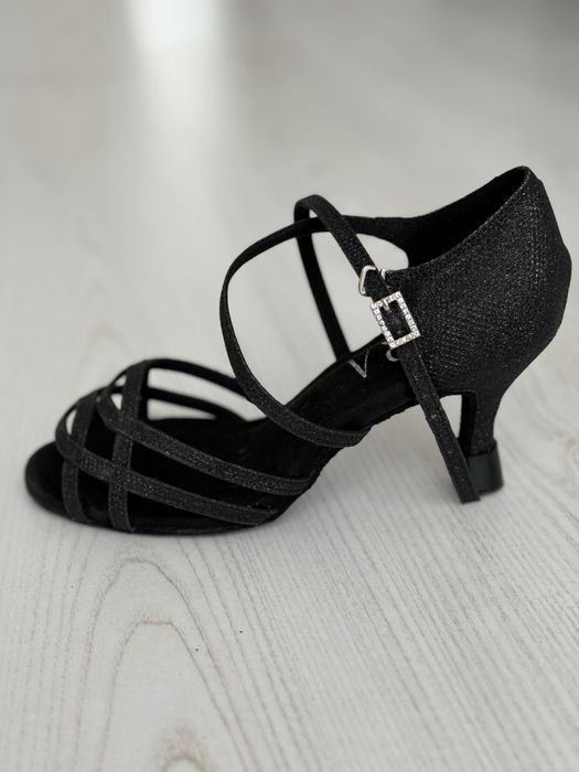 Обувки за танци Leticia Black Pro