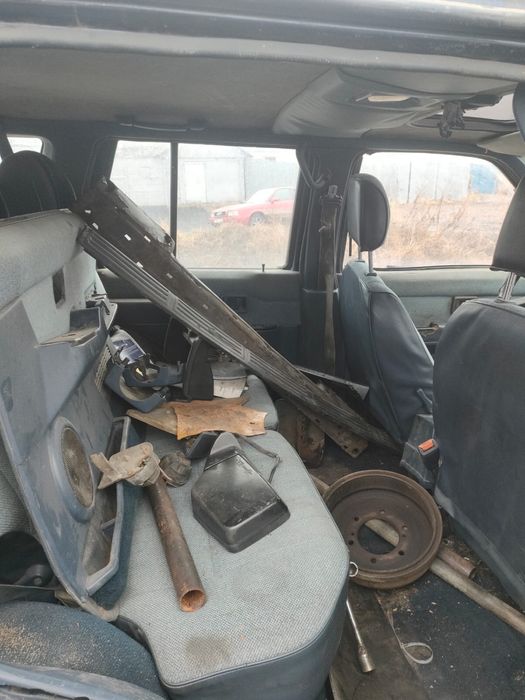 Nissan Primera Фары разбор