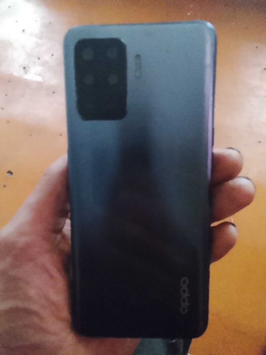 Продам телефон  Oppo reno 5 lait
