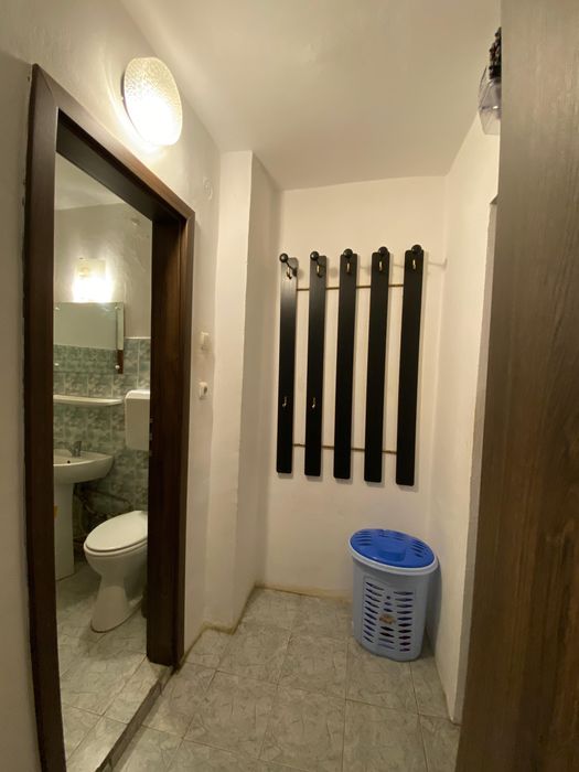 Închiriez garsoniera zona centrala