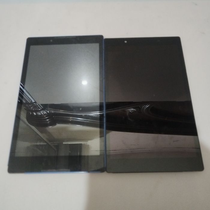 Продам экран на планшет lenovo.
