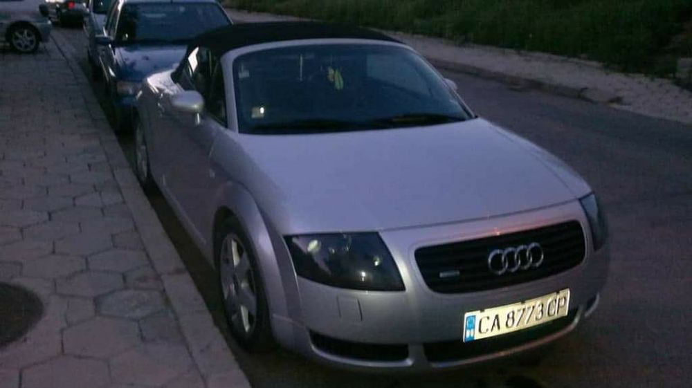 Audi TT на части