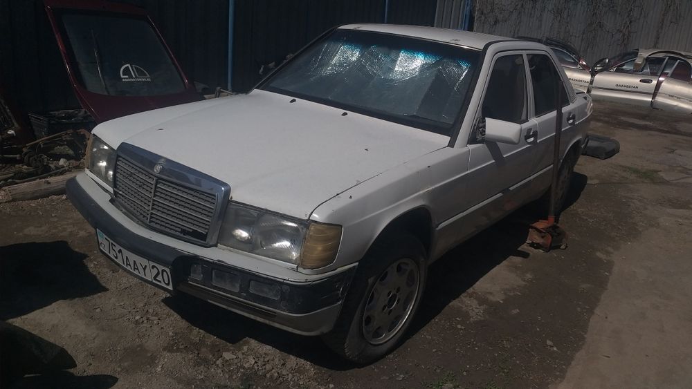 Мерс 190 карбюратор