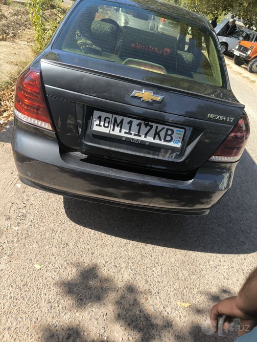 Nexia 3 sotladi zur moshina