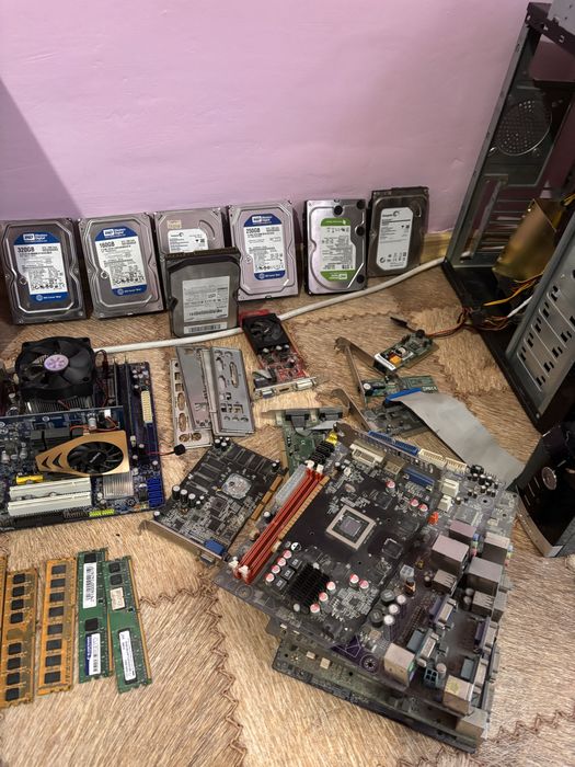 Комплектуюшие  компьютера