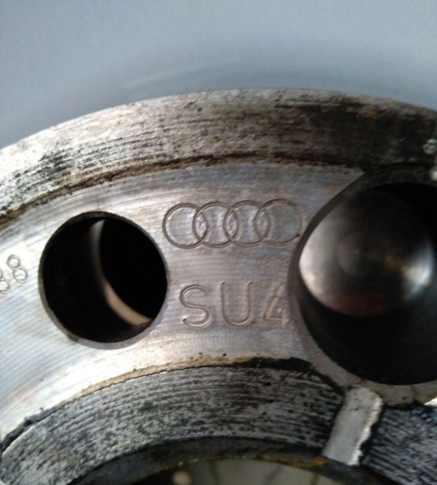 16/5/112-АУДИ-А 1,Q 3 перфектни