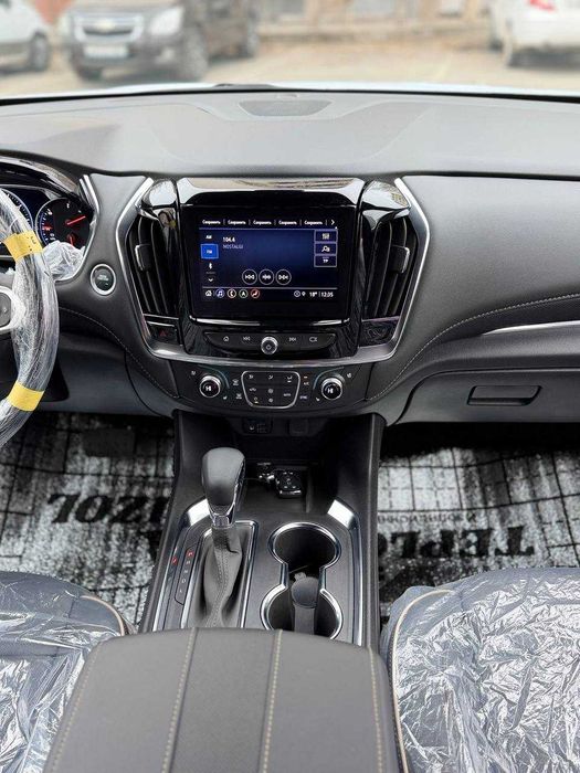Sotuvda Chevrolet Traverse avtomashinamiz