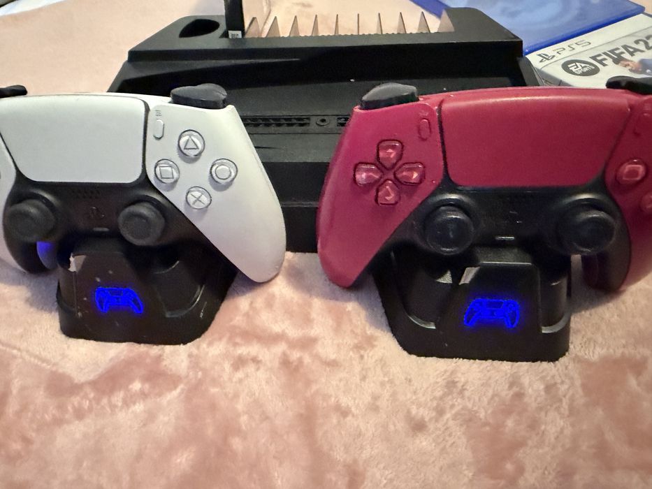 Ps 5 accesori manete ,stand,jocuri