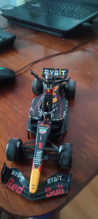 burago 1/24 formula 1 masina macheta