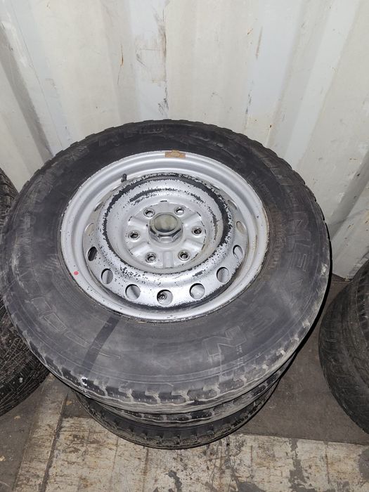 Продам диски с резиной