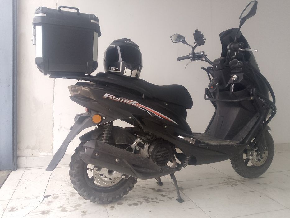 Продам скутер тигр