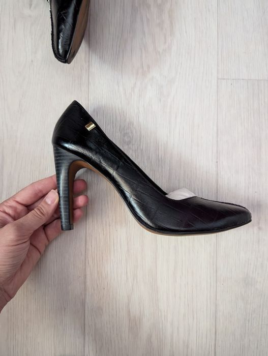 Туфли Braska 38 размер