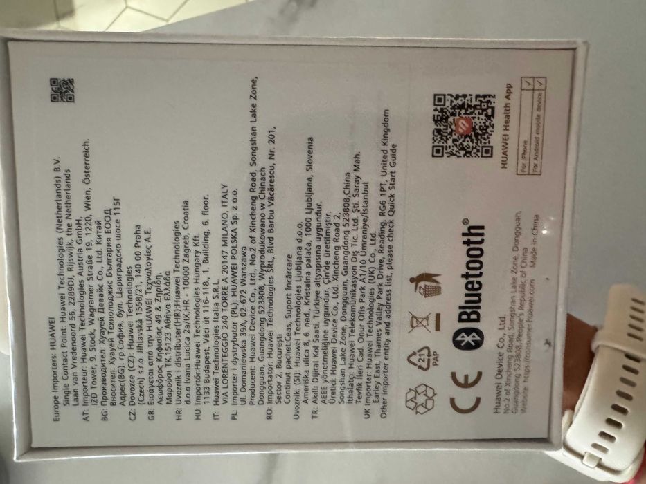 Smart Часовник Huawei Watch Fit 4 Чисто Нов Неразопакован Черен и Бял