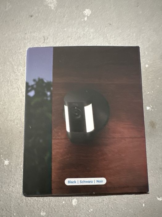 Camera supraveghere Ring Spotlight cam Pro