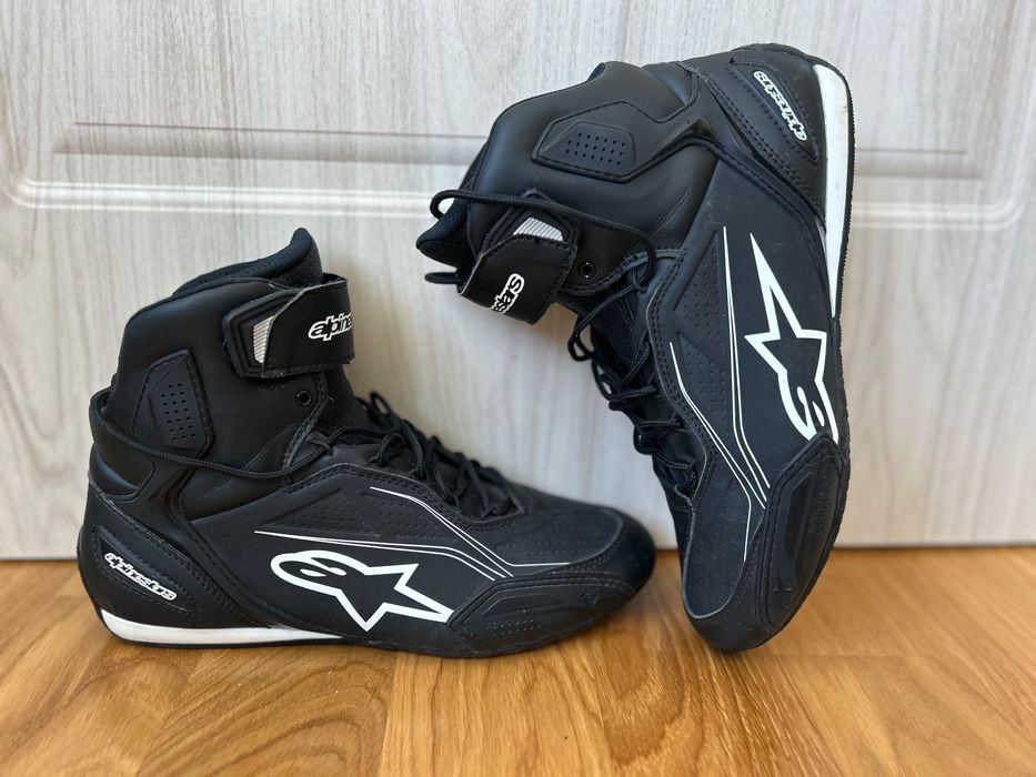 Мото обувки/боти Alpinestar