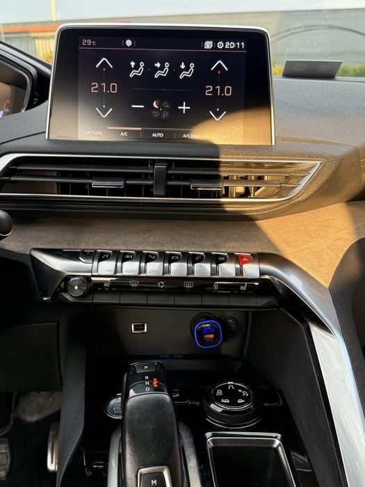 Peugeot 5008 2.0 180cp/ GT Line/Full Led/Camera 360/Navigatie /Automat /7 locuri