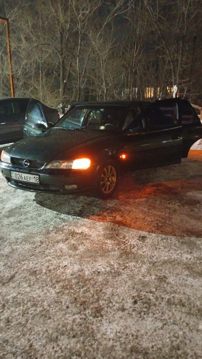 Продам машину Opel Vectra B