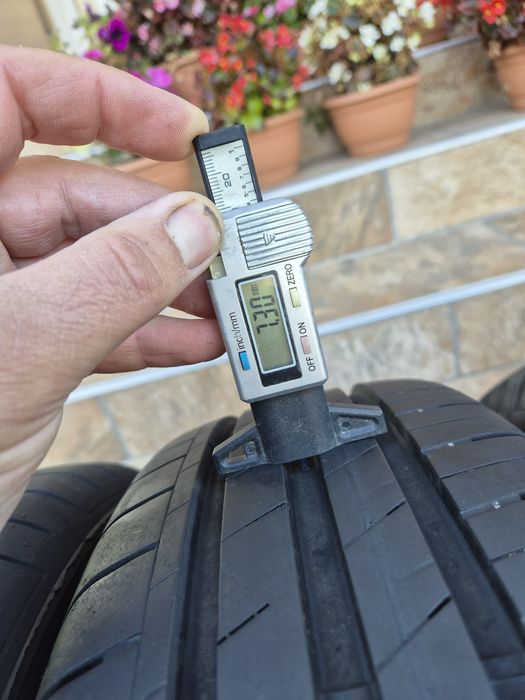 Jante Dacia R15 4x100 cu anvelope vară 185/65R15