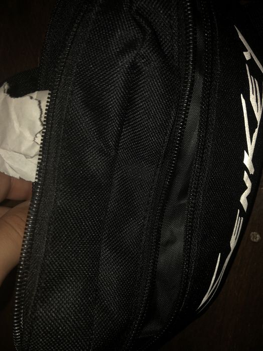 Чисто нова , не е използвана.Чанта Senkey