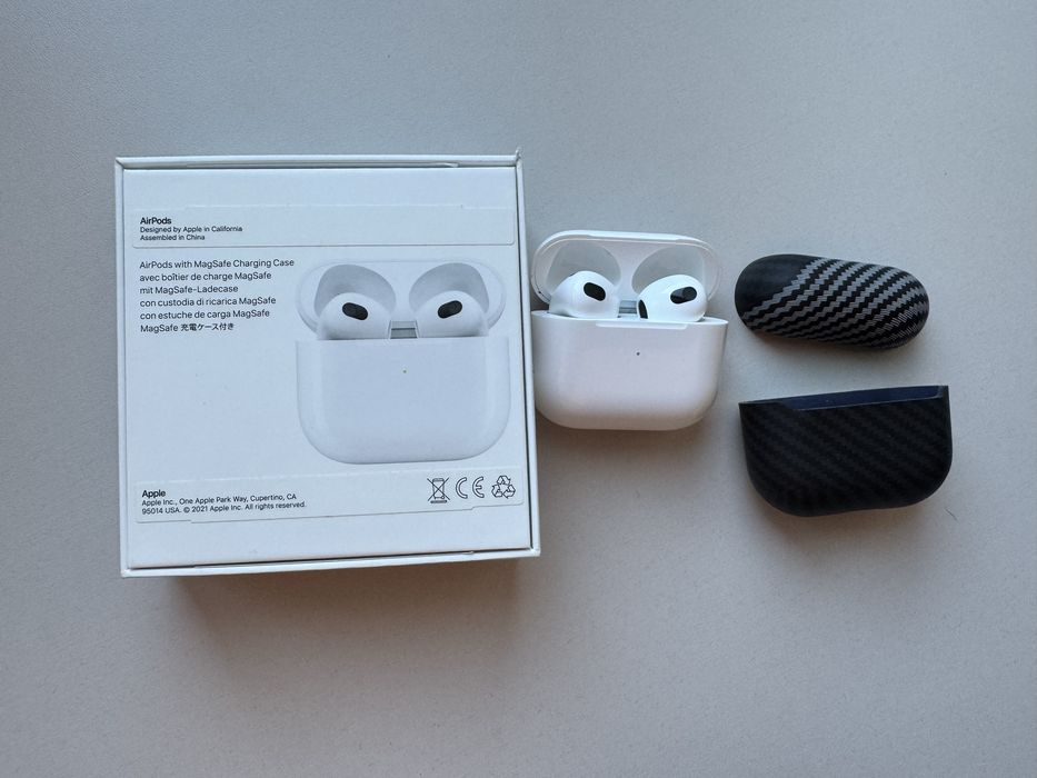 Наушники Apple AirPods 3 with MagSafe Charging