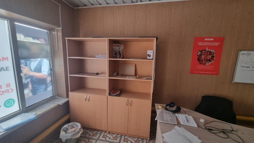 Шкаф офисный !!!