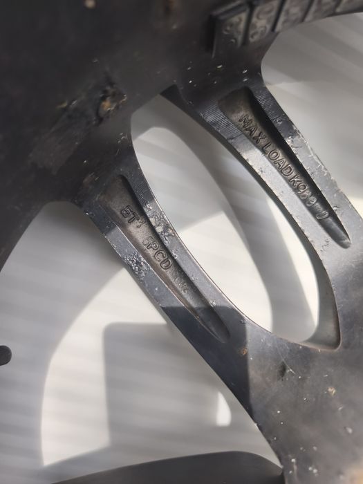 Гуми с джанти 5 112 18