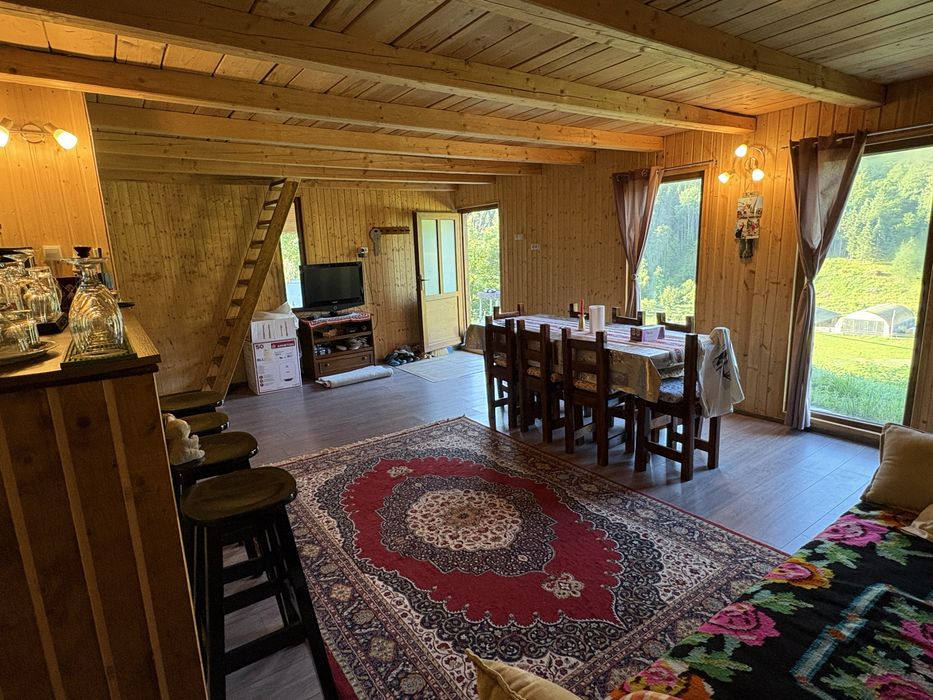Cabana inchiriat
