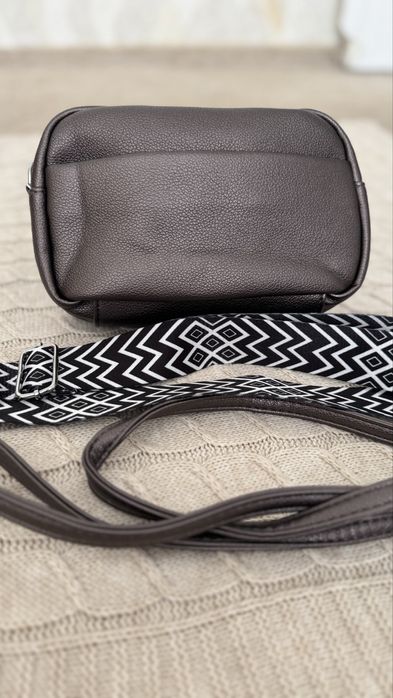 Продам новую сумку крос-боди