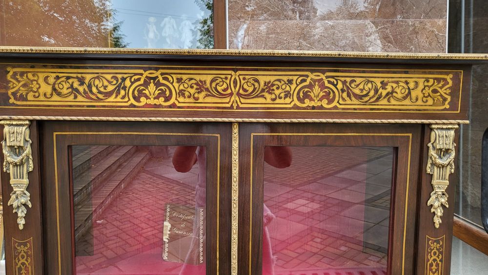 Витрина Boulle 025