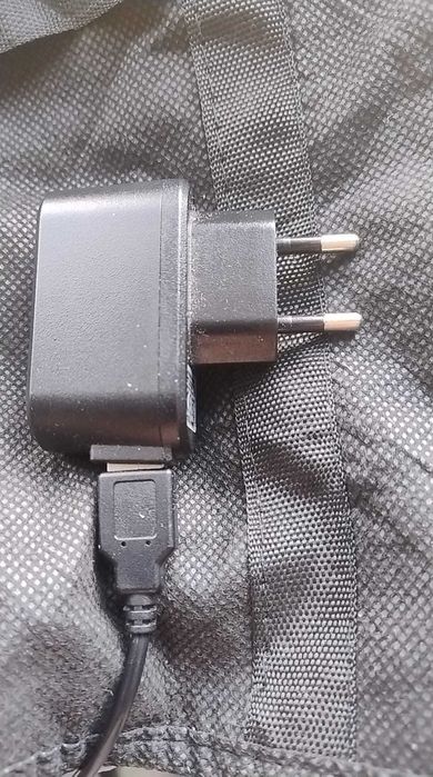 Încărcător Maxcom