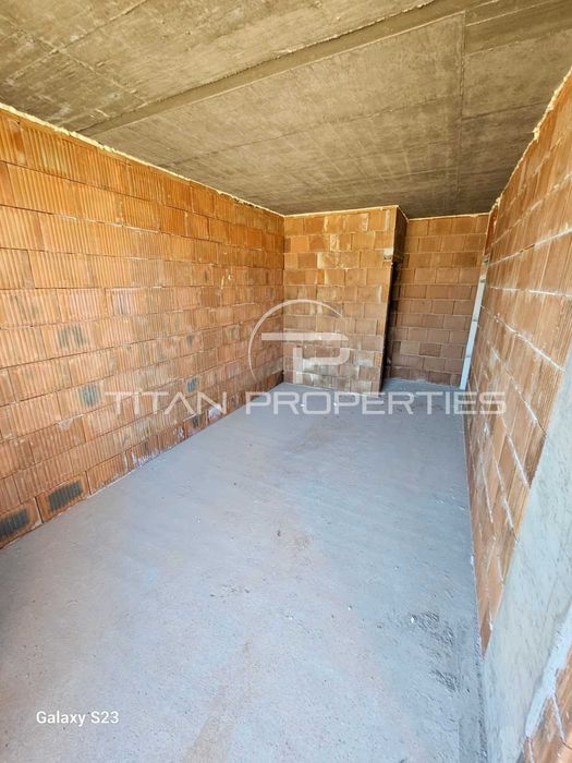 Тристаен апартамент Кършияка