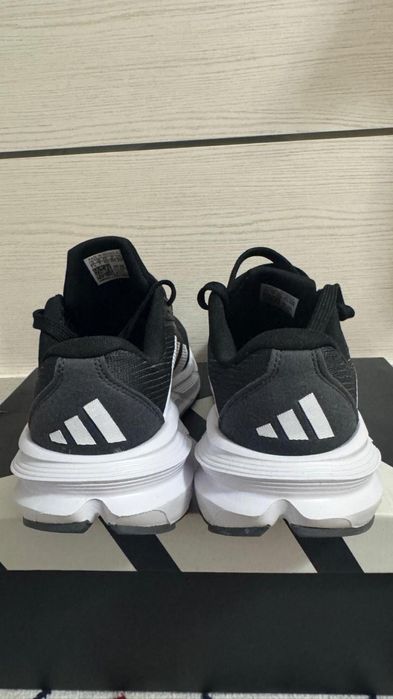 Кроссовки адидас орига