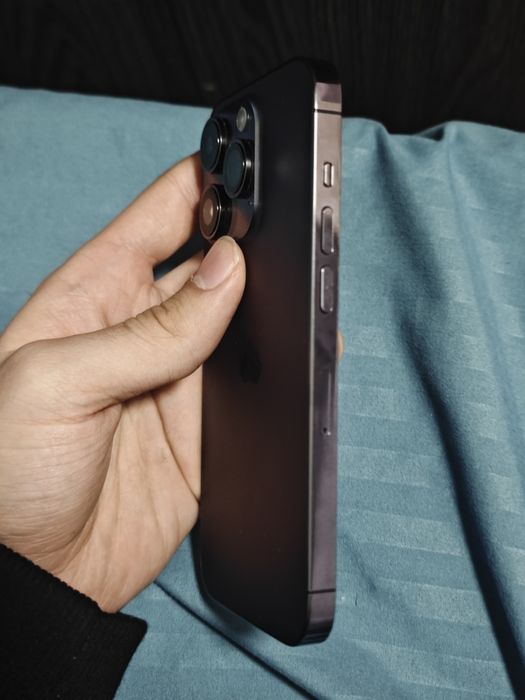 iPhone 14 pro. Не вскрывался