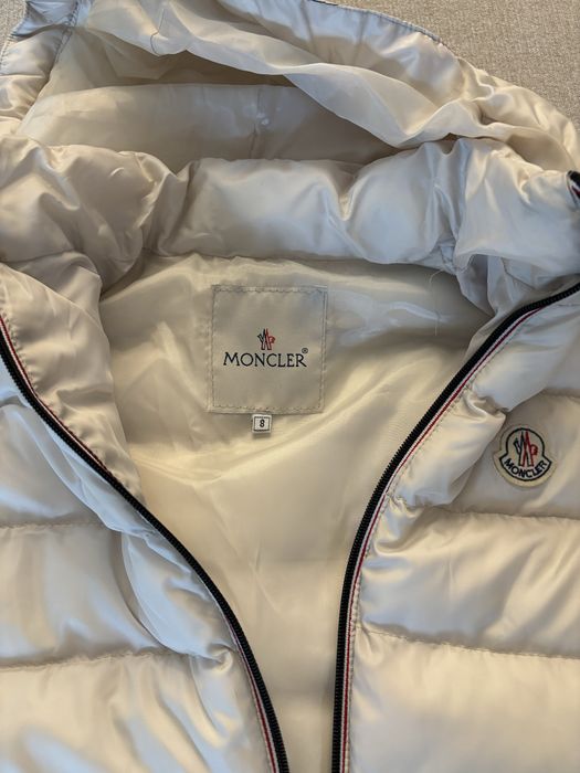 ПРОМО: Елече 8 г. - Moncler