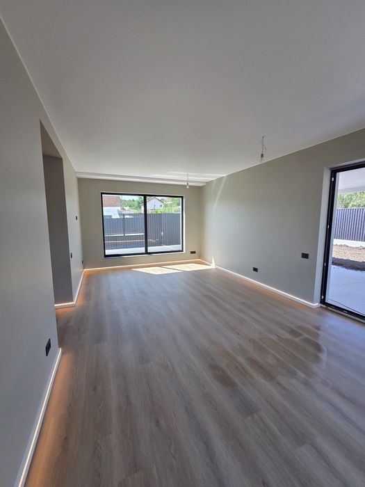 Casa Smart Panouri fotovoltaice Pompa caldura vata bazaltica 15