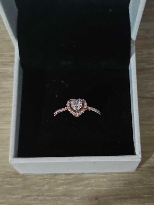 Пръстен Пандора|Pandora