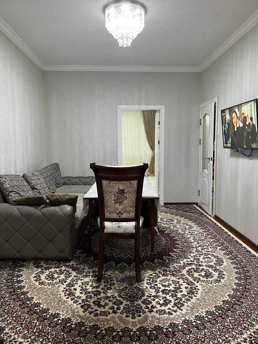 Cрочно продается 3/1/4 квартира в Чиланзаре ориентир метро М.Улугбека