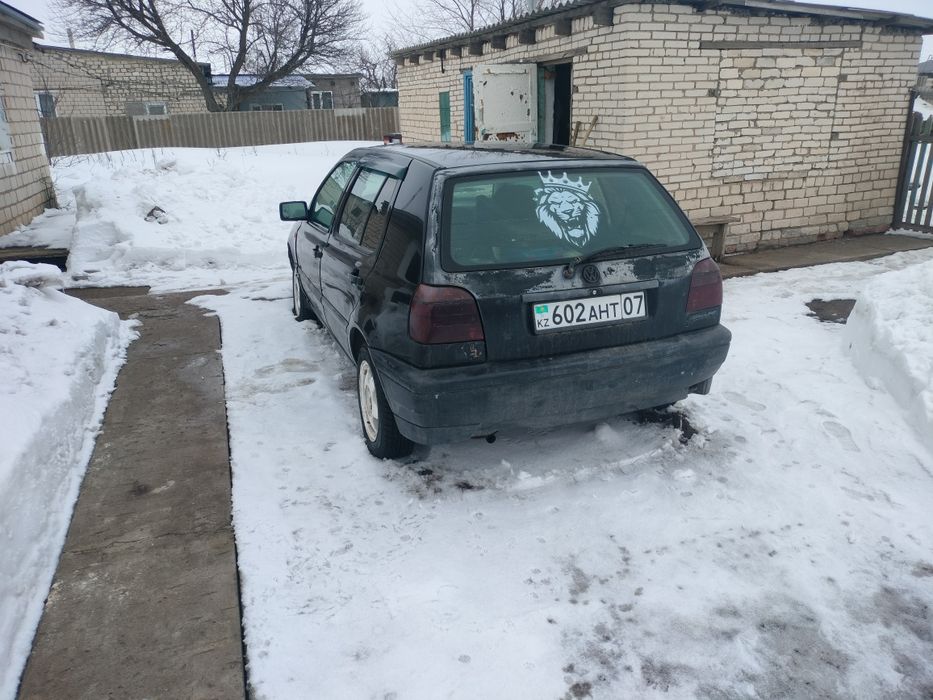 Продам гольф 3 надо делать движок