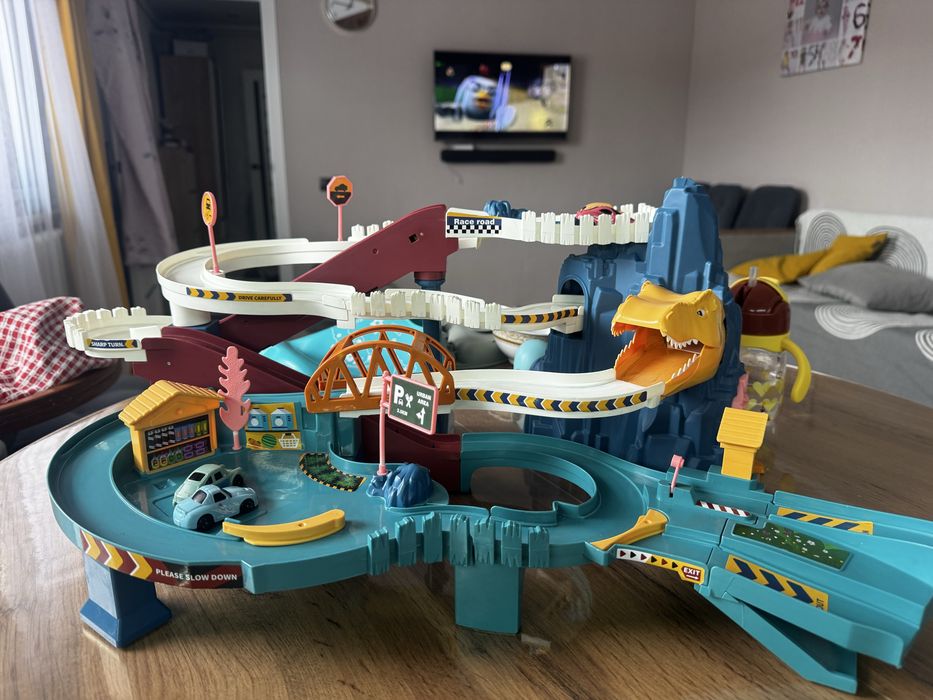 Продам автотрек детский