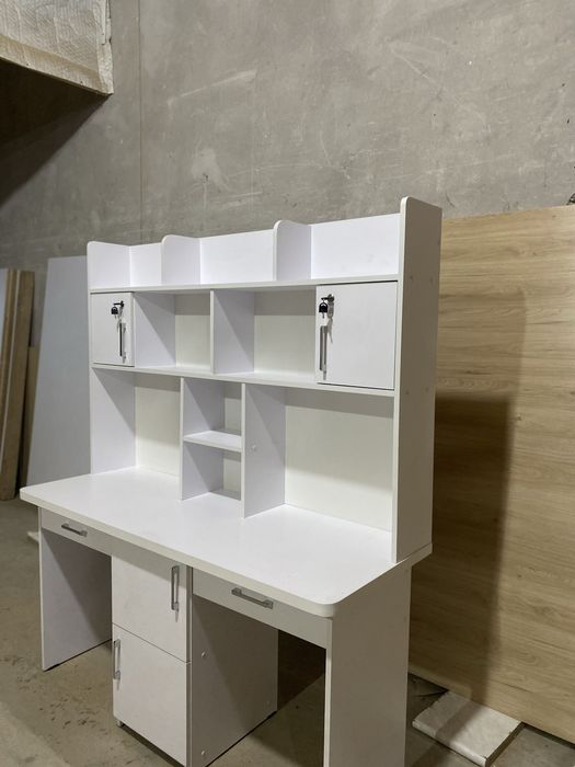 Письменный стол от производителя