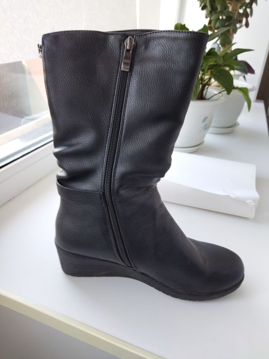 Продам сапоги осень