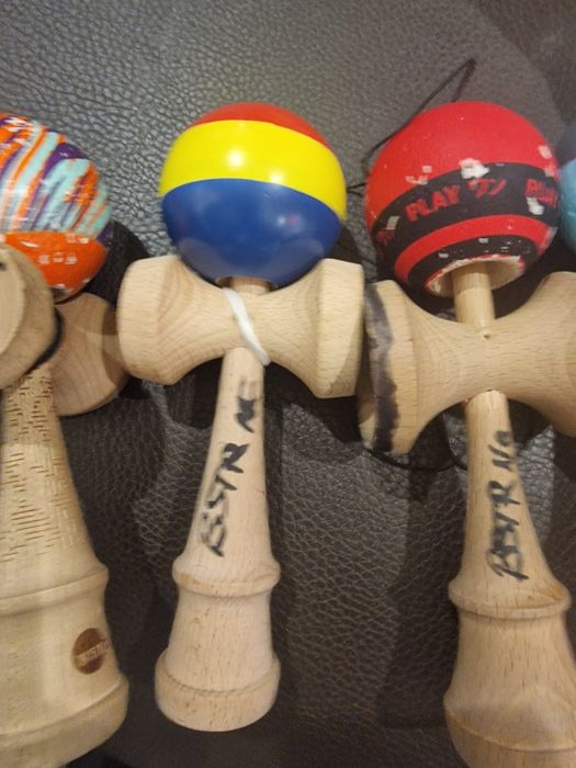 Vând kendame semnate de cojo si beestrong