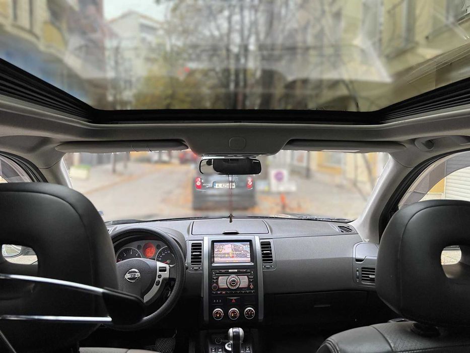 Продавам Nissan X-Trail II Проблем в двигателя, модел M9R – (не пали)